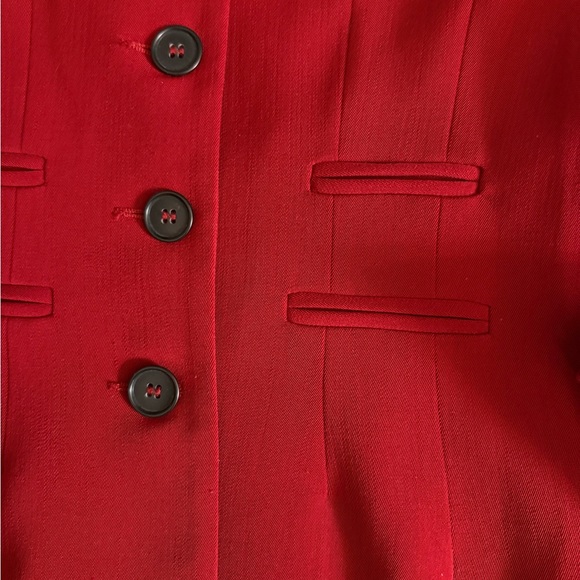 Classic vintage dressage style figure flattery Cranberry red jacket - Picture 10 of 12